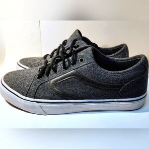 No Boundaries Mens Shoes size 8